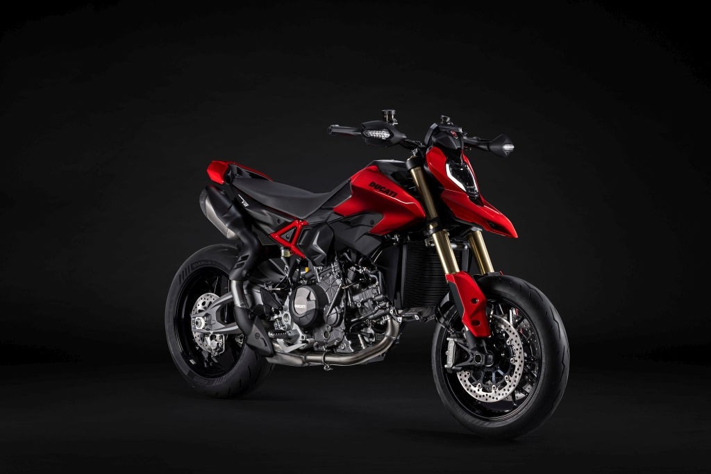 Ducati Hypermotard V2: potenza e leggerezza